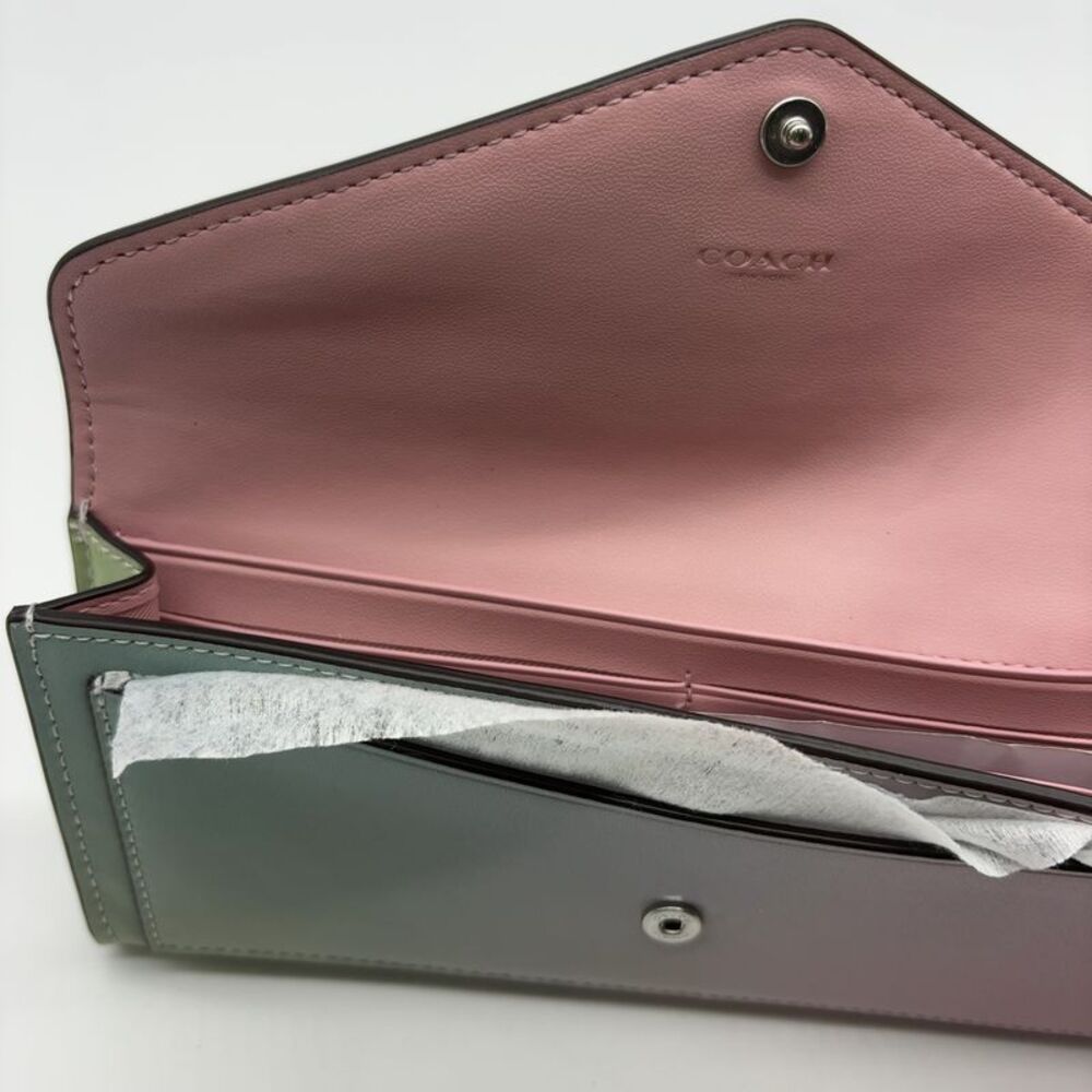 Coach Coach Wyn Soft Wallet - Picture 4 of 4